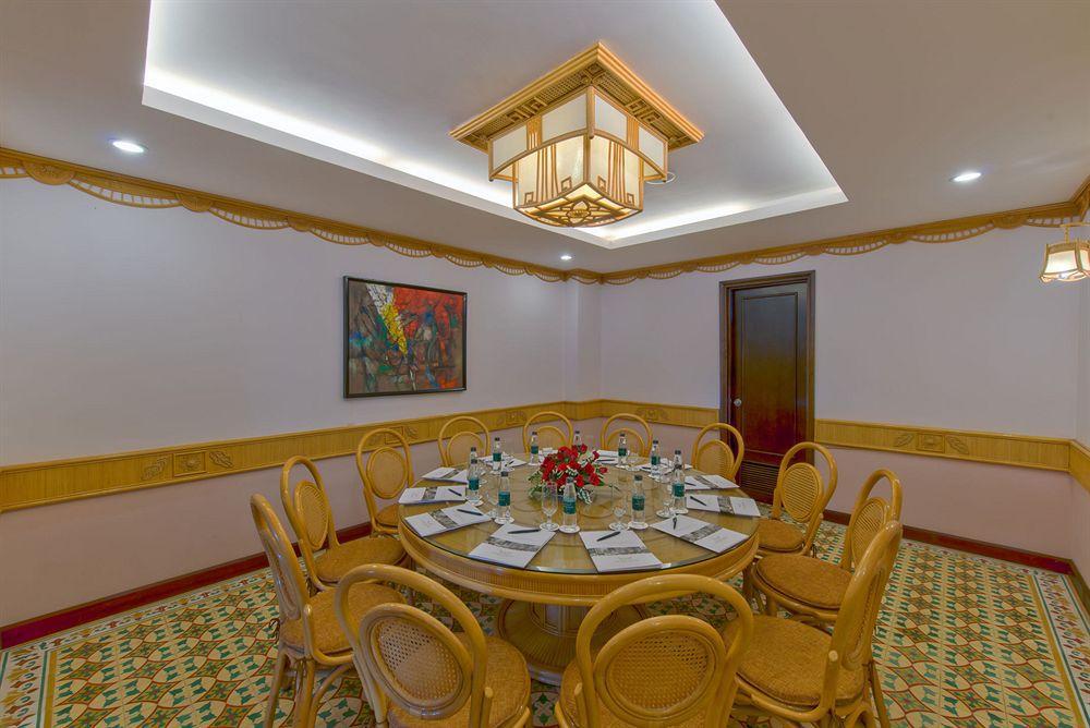 Muong Thanh Holiday Hue Hotel Exterior foto