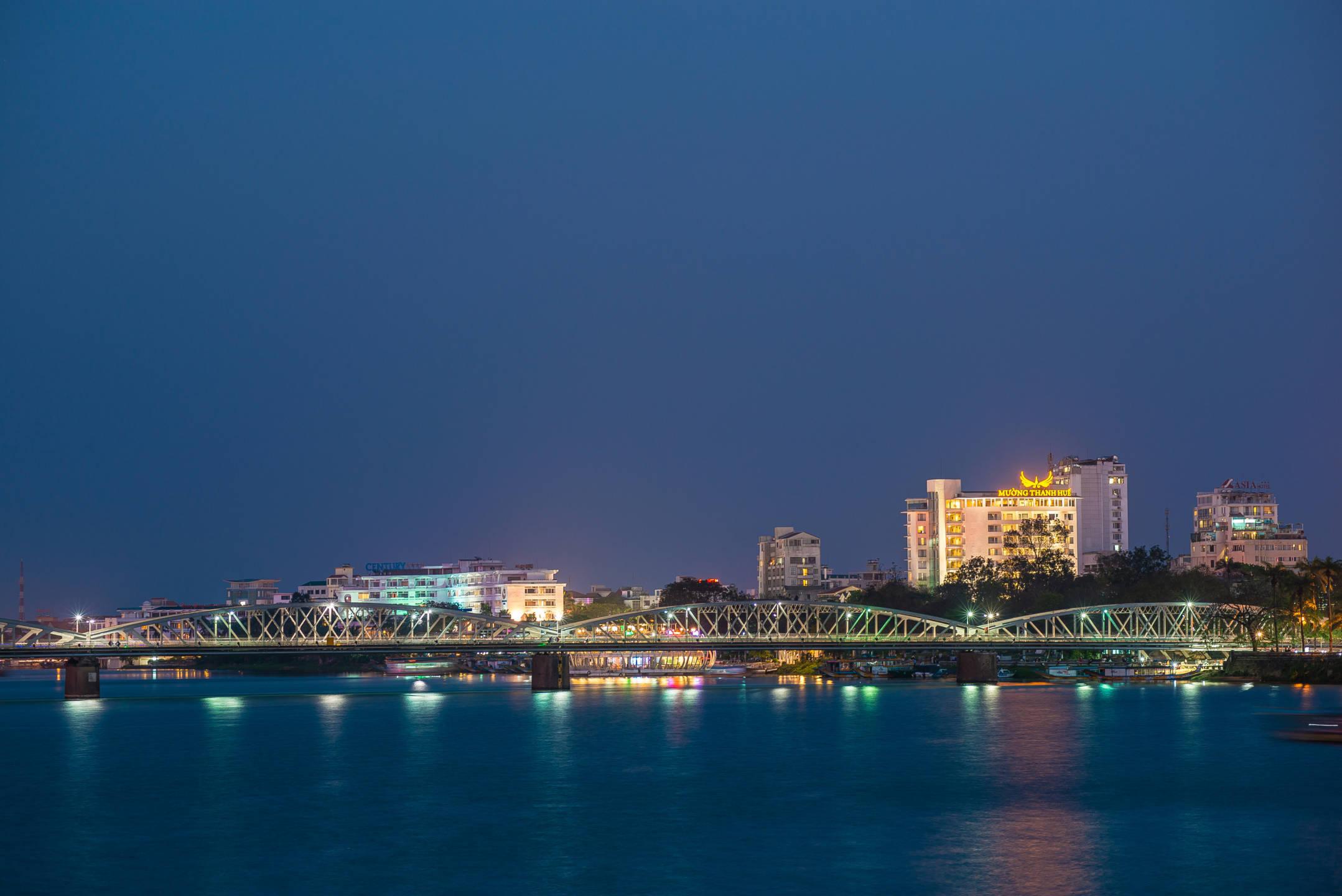Muong Thanh Holiday Hue Hotel Exterior foto