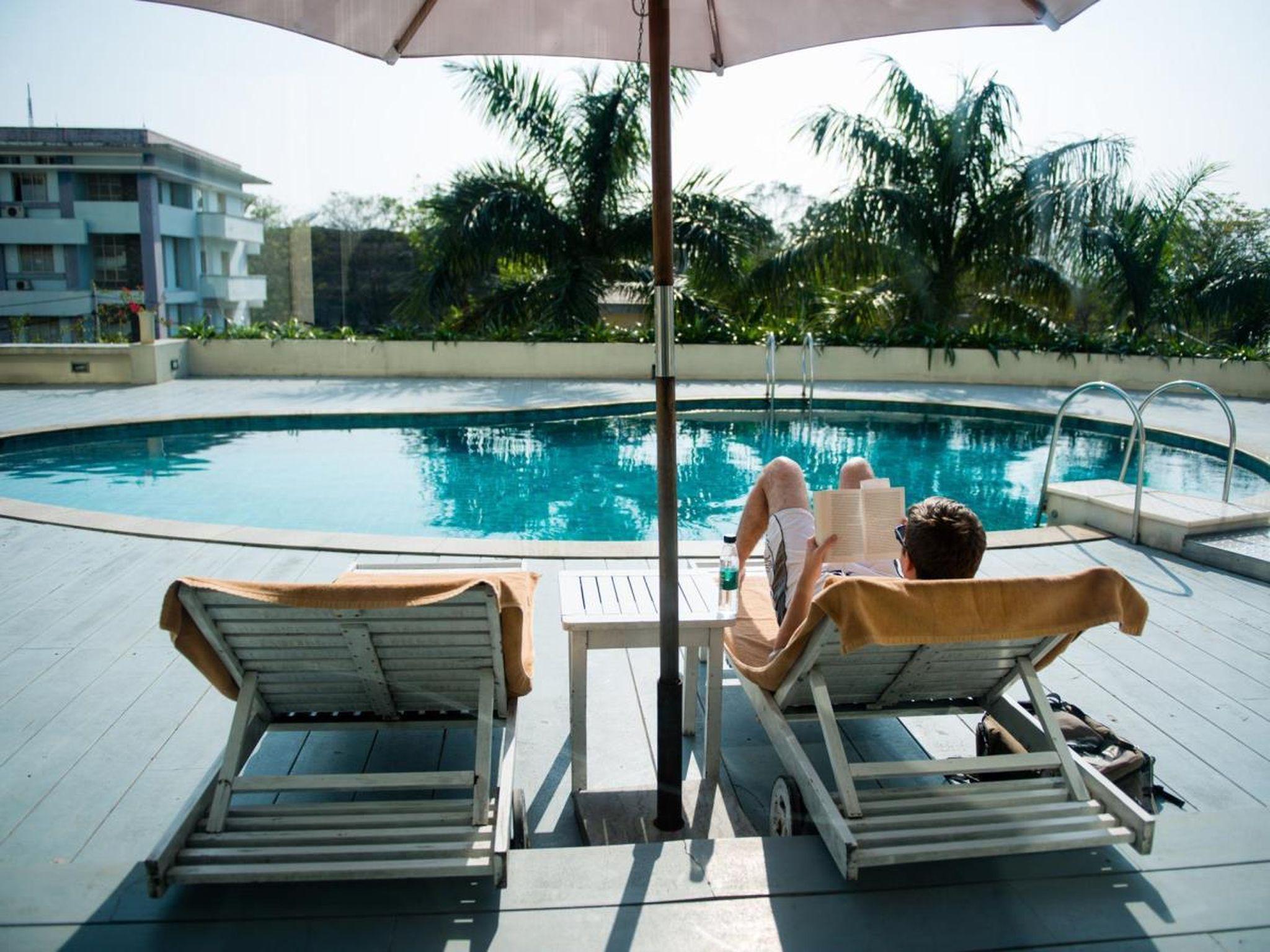 Muong Thanh Holiday Hue Hotel Exterior foto