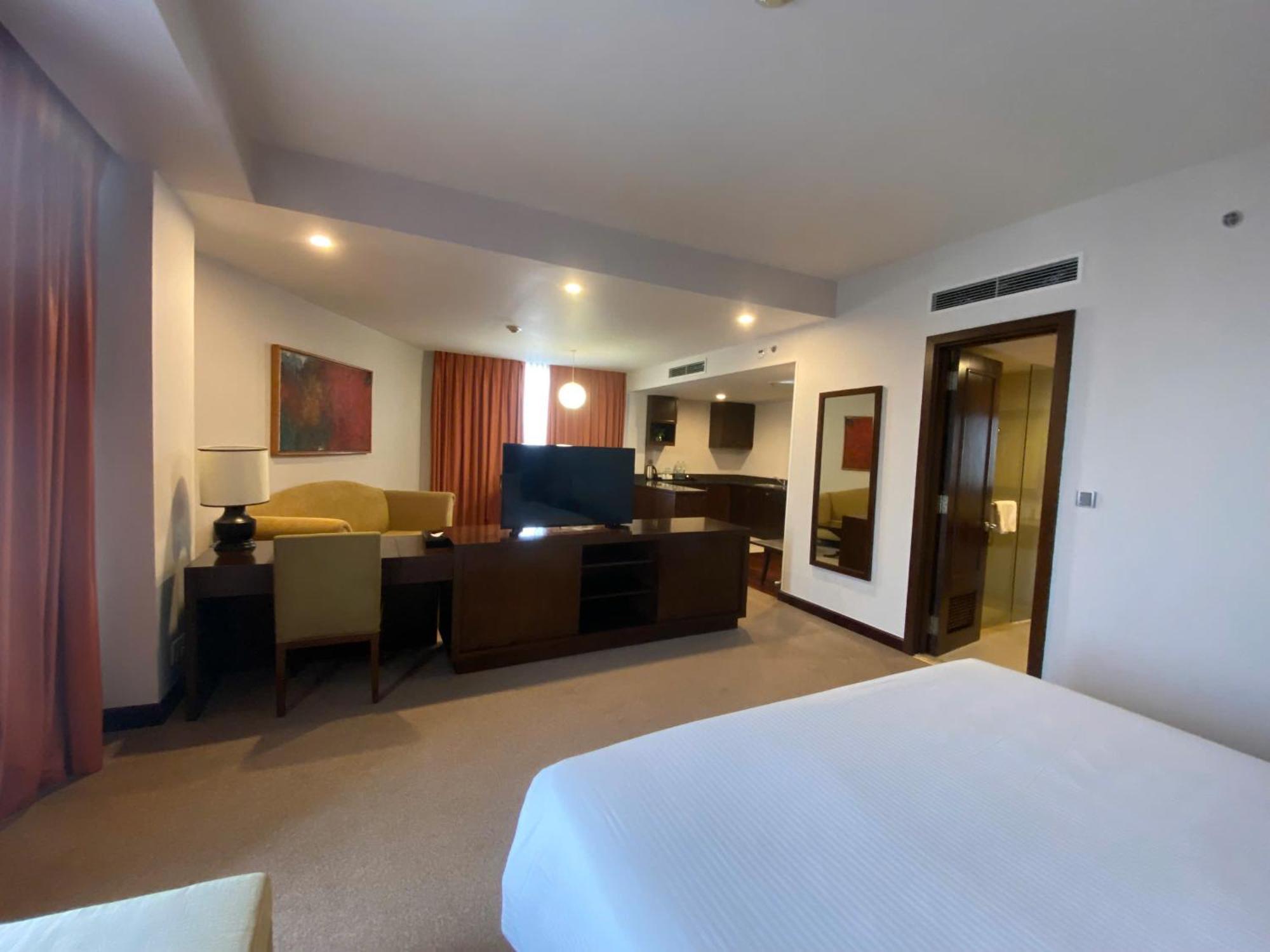 Muong Thanh Holiday Hue Hotel Zimmer foto