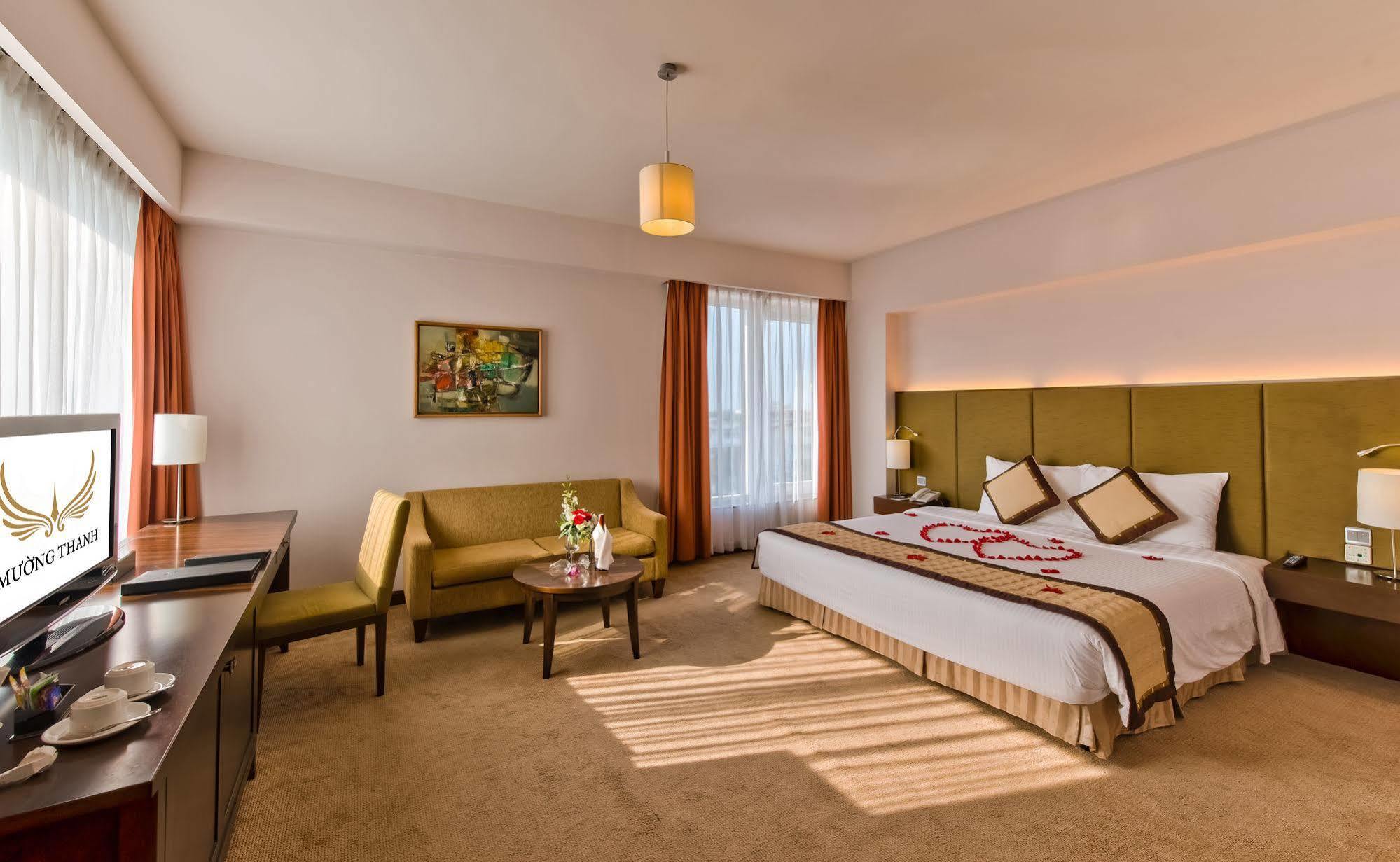 Muong Thanh Holiday Hue Hotel Exterior foto